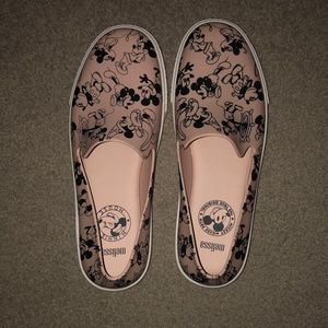 pink mickey mouse print slip on shoes